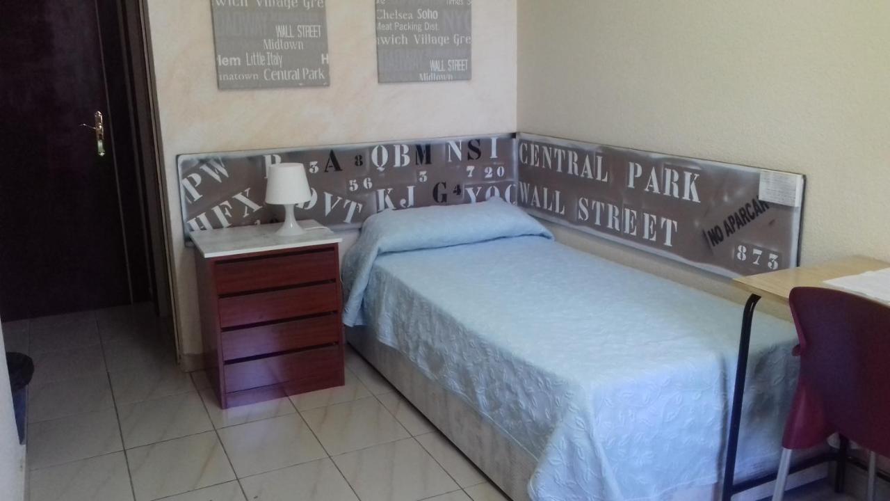 Residencia Diego Martinez Palencia Esterno foto