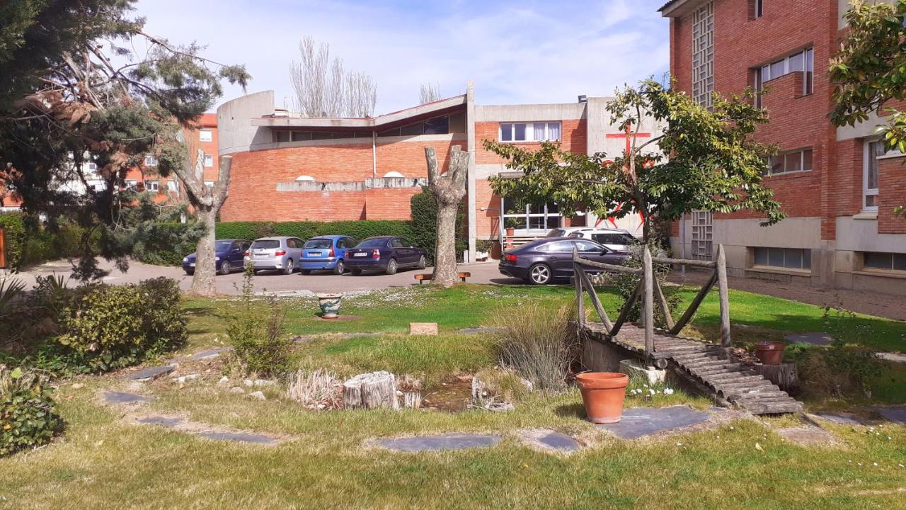 Residencia Diego Martinez Palencia Esterno foto